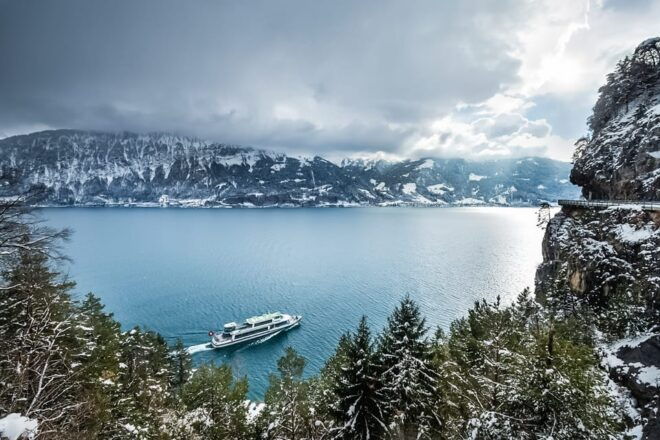 Interlaken: Boat Day Pass on Lake Thun and Lake Brienz - Timetable Considerations
