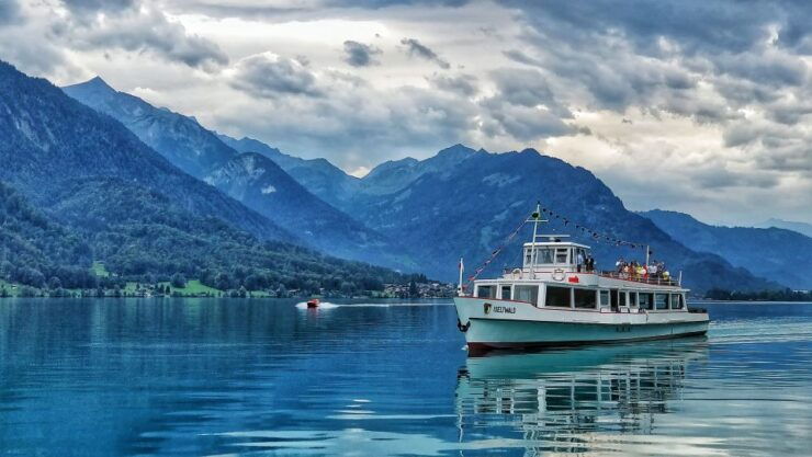 Interlaken: Capture the Most Photogenic Spots With a Local - Insider Insights on Local Culture