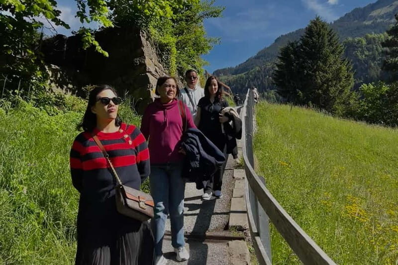 Interlaken: Explore Lauterbrunnen, Wengen & Raclette Tasting - Discover Lauterbrunnen’s Waterfalls & Valley