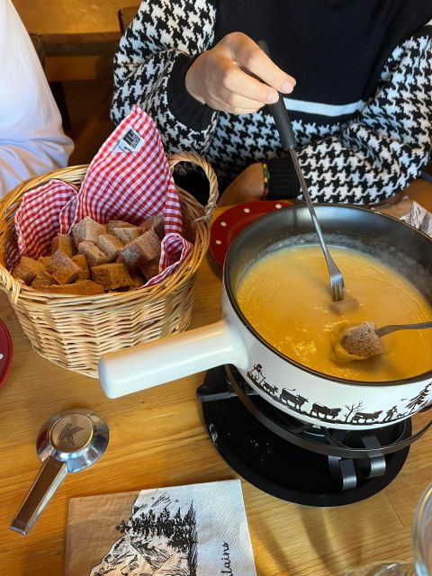 Interlaken. Hiking and Fondue Adventure in the Swiss Alps. - Cheese Fondue and Local Cuisine