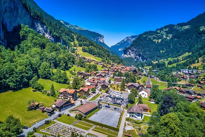 Interlaken Private Sightseeing Tour by Car With Local - Photo Opportunities