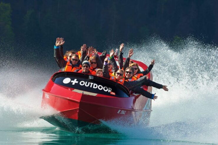 Interlaken: Winter Jetboat Ride on Lake Brienz - Activity Details