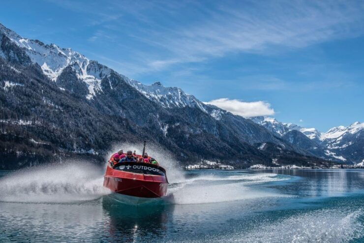 Interlaken: Winter Jetboat Ride on Lake Brienz - Experience Highlights