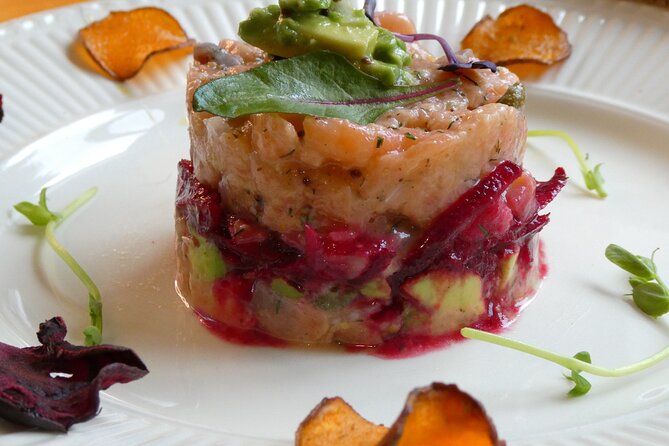 International, Quick, Tartare of Salmon With a French Twist - Step-by-Step Instructions for Preparing the Salmon Tartare