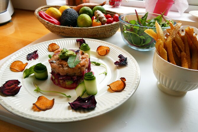 International, Quick, Tartare of Salmon With a French Twist - Common Questions