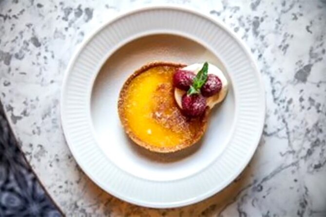 International Stand Up Comedy Showcase - Show & Dinner (Côte) - Whats Included