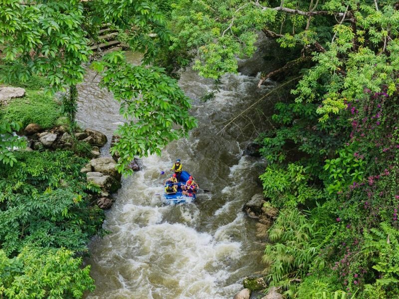 INTIMATE SMALL-GROUP FROM PHUKET TO PHANG NGA RAFTING - A long ride from Phuket to Phang Nga