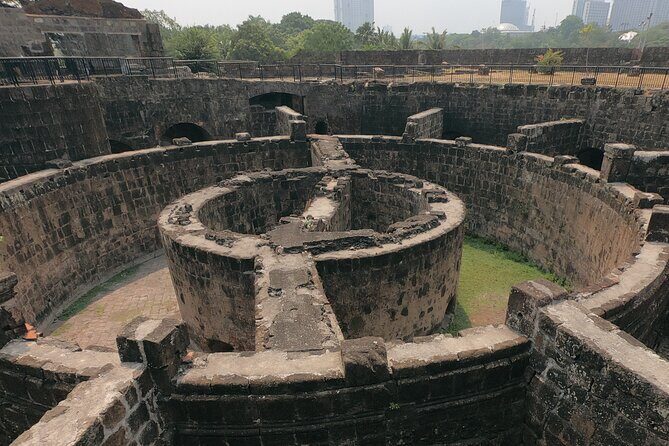 Intramuros Kalesa Ride in Old Manila - Who Would Love This Tour?  