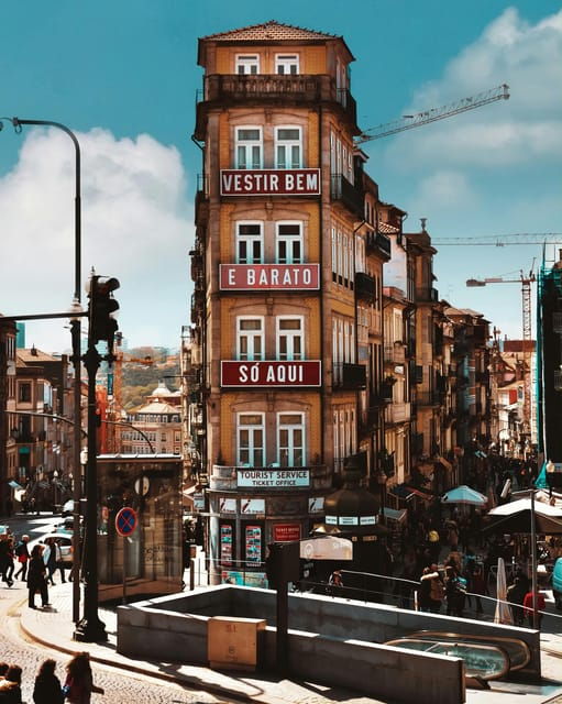 Introducing Porto: The Historical Wine Trail - Historical Context and Significance