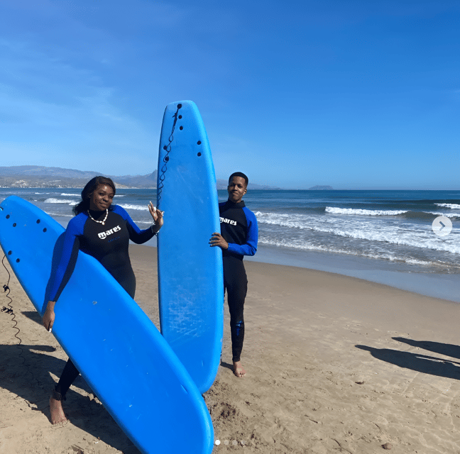 INTRODUCTION TO SURFING COURSE - Instruction and Experience