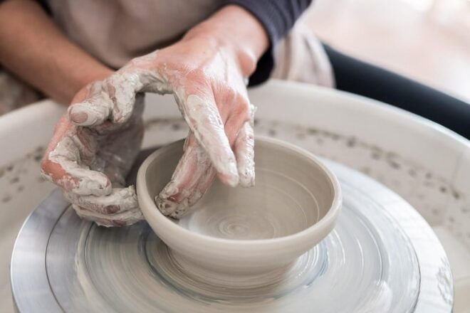 Introductive Wheel Course - Glazing and Firing Processes