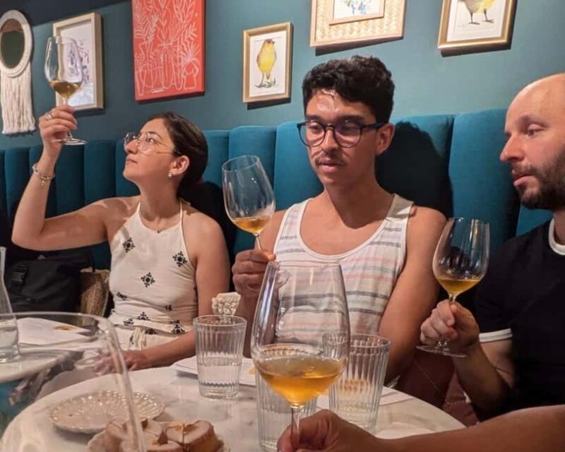 Introductory workshop on wine tasting and wine and canelé pairing - The Included Delights