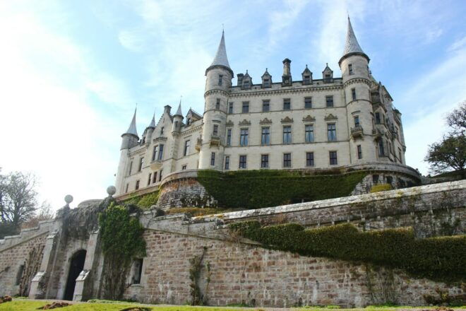 Invergordon Port Dunrobin Castle Tour - Inclusions