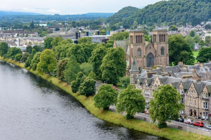 Inverness Family Footsteps: History and Markets - Tour Highlights