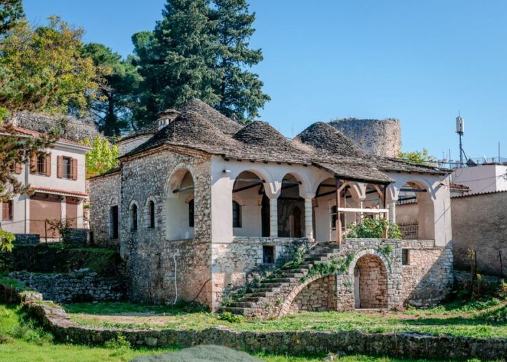 Ioannina: Castle Culture Walking Tour - Highlights of the Silversmith Museum
