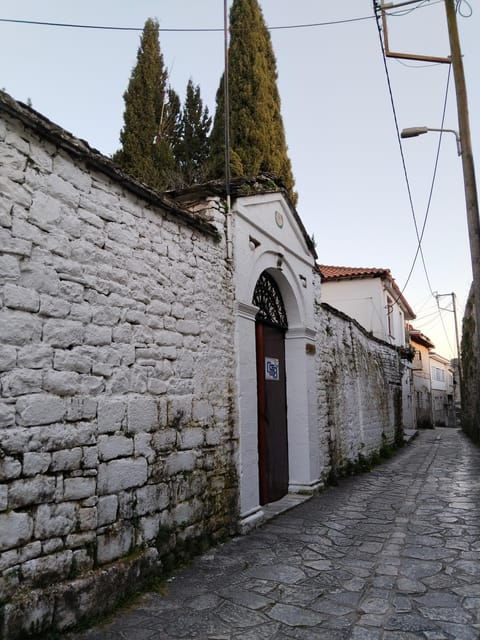 Ioannina, Tour the Citadel. - Guided Experience Highlights