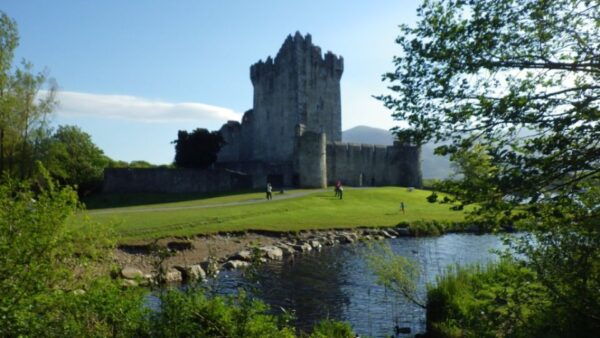 Ireland: Blarney Castle, Kilkenny & Irish Whiskey 3-Day Tour - Common Questions