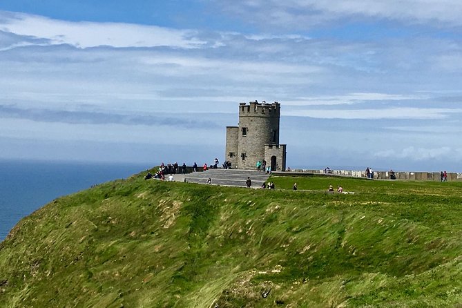 Ireland Full-Day Tour: Cliffs of Moher and Galway in Italian - Dublin - Traveler Reviews