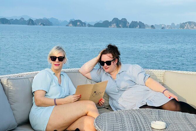 Iris Cruise - Unwind on Luxury Halong Bay Day Cruise with Lunch - Starting Point and Overall Atmosphere