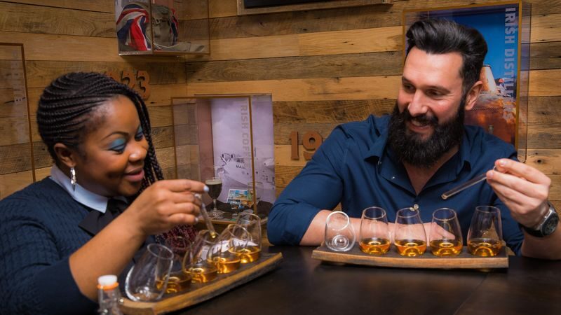 Irish Whiskey Museum classic tour in Dublin - The location makes it easier to fit into a Dublin day