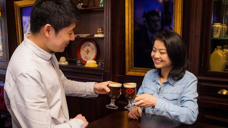 Irish Whiskey Museum tour with whiskey blending experience in Dublin - Why a guide can make a difference
