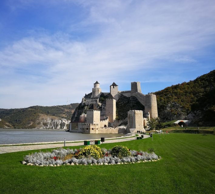 Iron Gate Tour: Golubac Fortress, Lepenski Vir+National Park - Good To Know