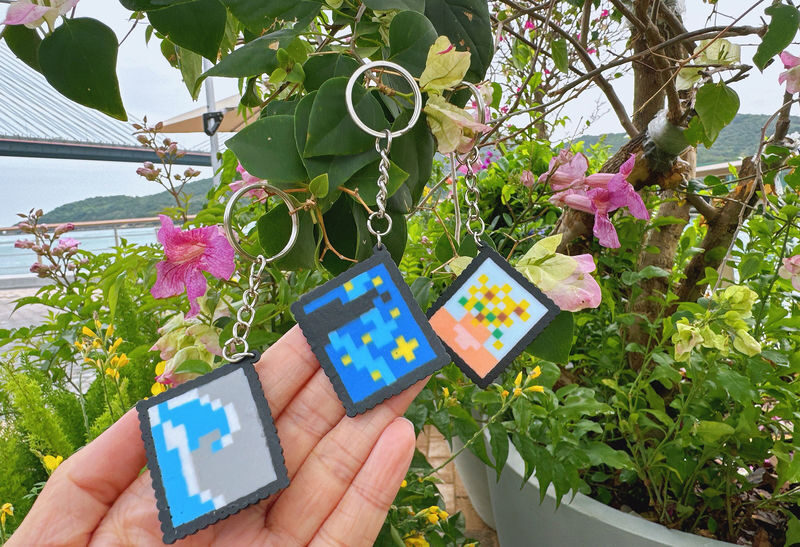 IRREGULart - Handcraft Art Workshops at Tsim Sha Tsui: DIY Perler Beads & Glass Painting Lamp - Should you book IRREGULart?