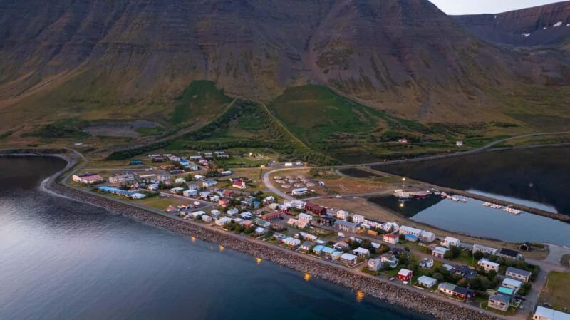 Ísafjörður: Dynjandi Waterfall & Flateyri Village Tour - Exploring the Westfjords: What to Expect