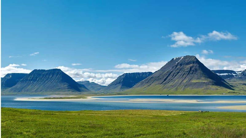 Ísafjörður: Flateyri Village tour: Local Culture & History - The value of this tour