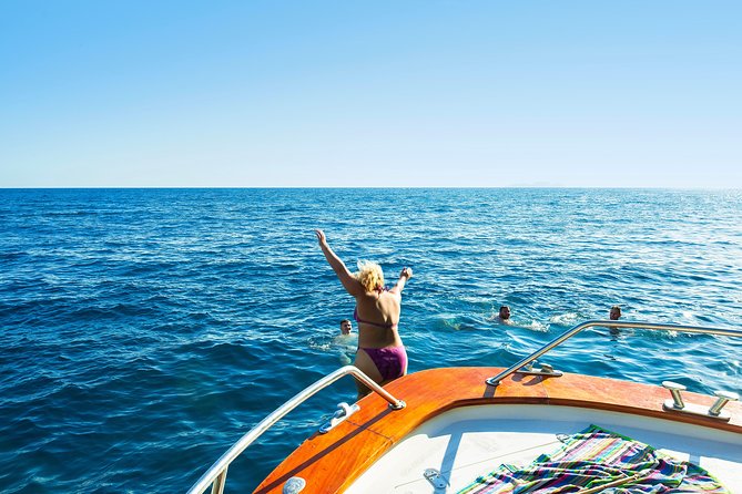 Ischia and Procida Boat Tour: Small Group From Sorrento - Tips for a Memorable Boat Tour Experience