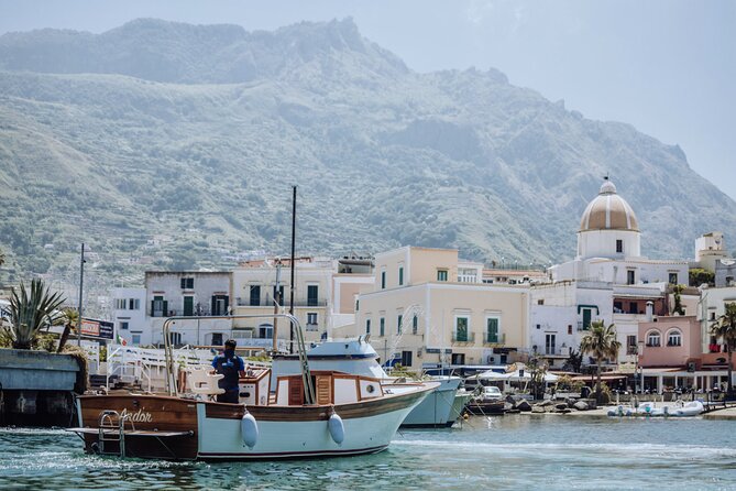 Ischia Boat Tour Half Day - Meeting and Pickup Information