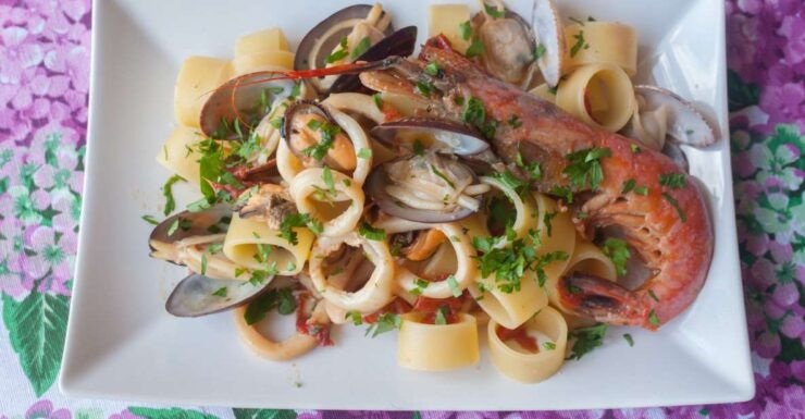 Ischia: Dining Experience at a Local's Home - Exclusive Cooking Demo Details