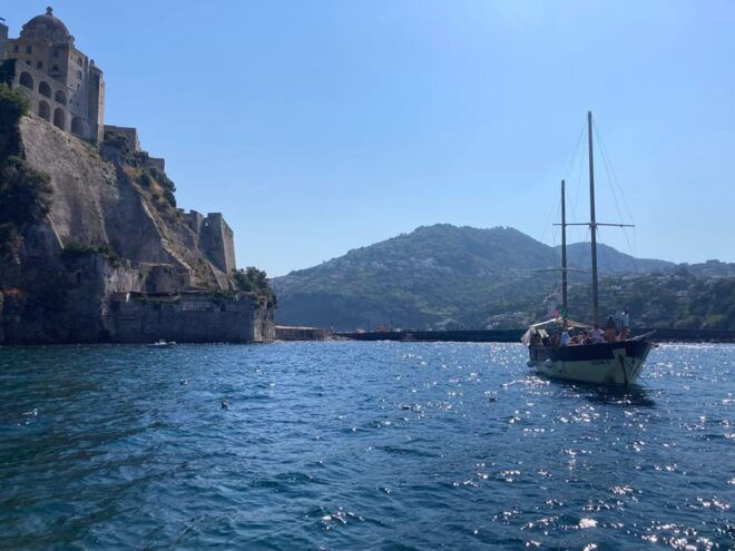 Ischia: Guided Boat Tour With Swimming and Traditional Lunch - Customer Reviews and Ratings
