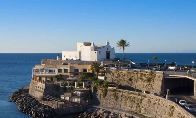 Ischia in One Day: Hydrofoil from Naples with Optional Lunch - FAQ