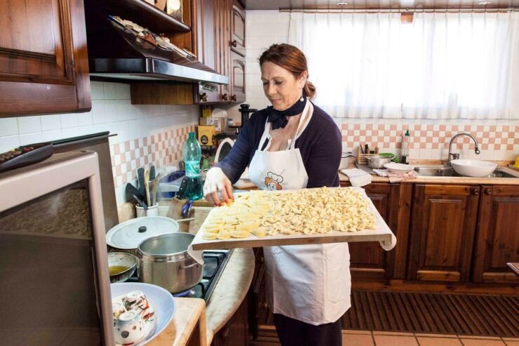 Ischia: Market, Cooking Demo & Meal at a Locals Home - Itinerary Highlights