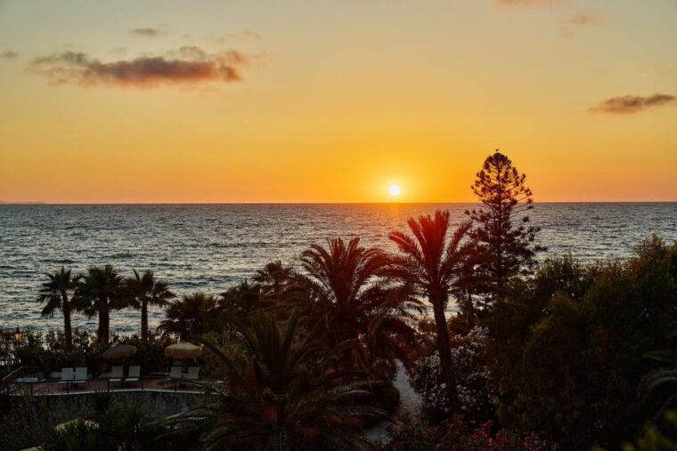 Ischia: Poseidon Thermal Gardens With Transfer - Daily Ticket Inclusions