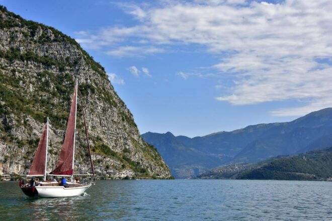 Iseo Lake: Tours on a Historic Sailboat - Directions