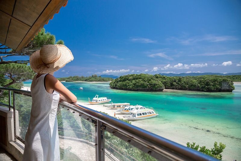 Ishigaki Island Guided Sightseeing Photo Tour: Visiting Popular Spots like Kabira Bay with Photo Data Included - At a glance