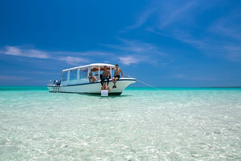 Ishigaki Island: Phantom Island & Blue Cave Snorkeling (1-Day Tour) - A self-planned lunch break between sessions