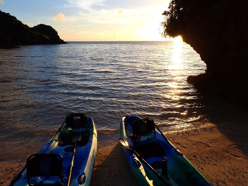 Ishigaki Island/Private: Sunset Kayak Tour (Includes Tour Photos/Free Transportation) - Is the starting price good value?
