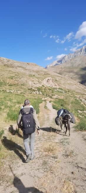 Iskandarkul Escape: 2Day FannMountains Adventure & LocalStay - Authentic Tajik Hospitality in Saratog Village  