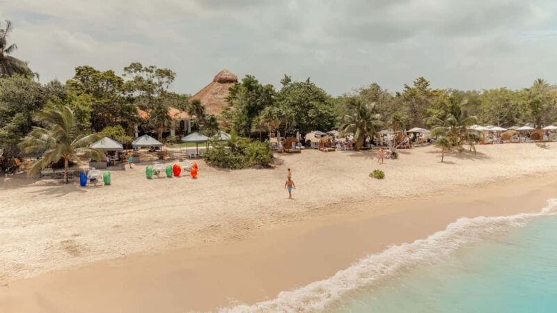 Isla Mia Roots with Tranfer - FAQs  