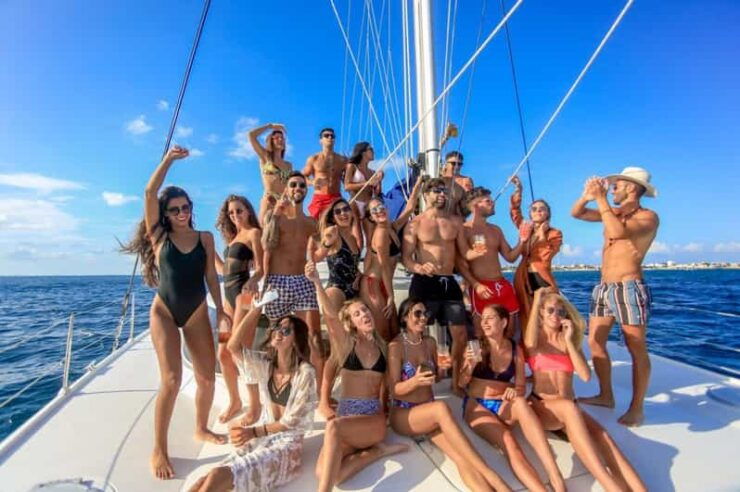 Isla Mujeres: Boat Tour With Food, Drinks and Snorkeling - Transportation Details
