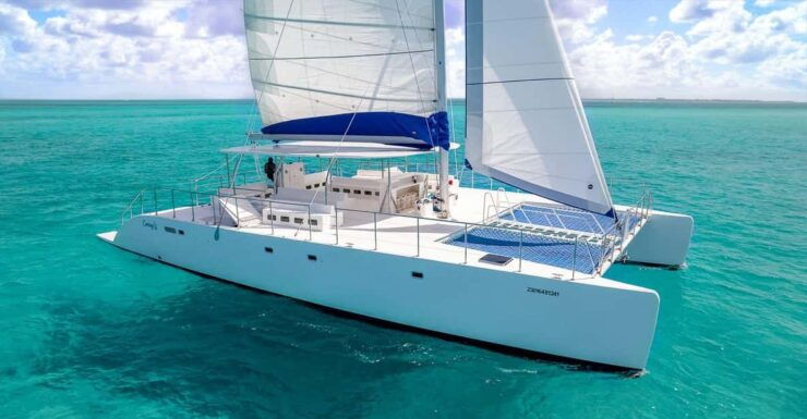 Isla Mujeres by Catamaran - Good To Know