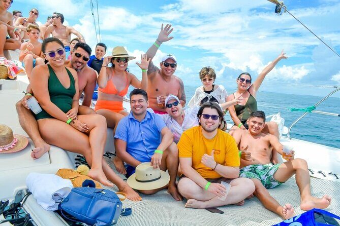 Isla Mujeres Catamaran, Open Bar and Beach Club Tour - FAQ