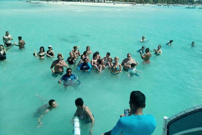 Isla Mujeres Catamaran Open Bar & Transportation from Cancun - Who Will Love This Tour?