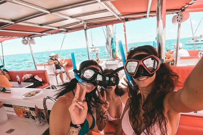 Isla Mujeres Catamaran Snorkeling and Open Bar Adventure - Who This Tour Suits Best
