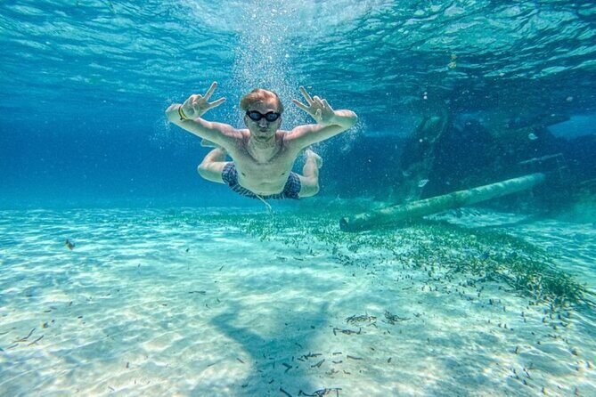 Isla Mujeres Catamaran Tour with Snorkeling, Open Bar and Buffet - A Deep Dive into the Experience