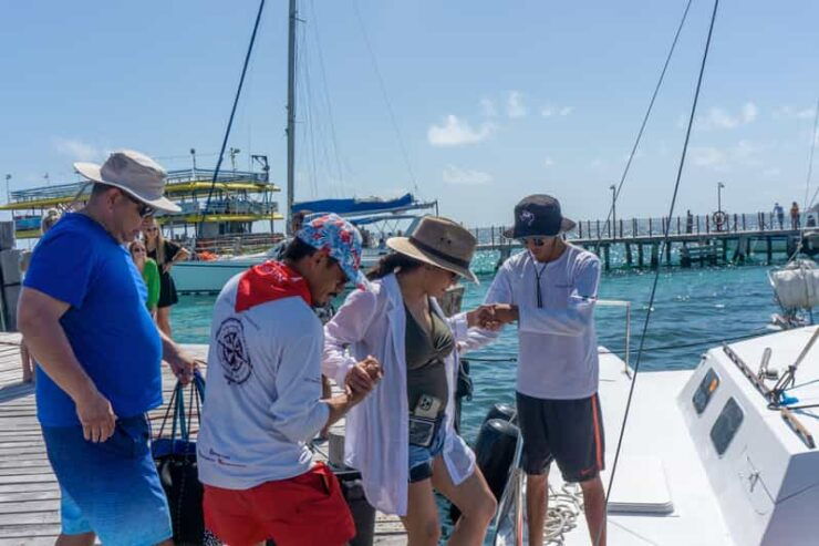 Isla Mujeres Catamaran Tour With Snorkeling & Open Bar - Good To Know