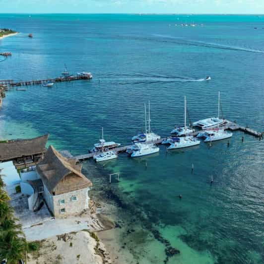Isla Mujeres: Deluxe Catamaran Tour - Inclusions